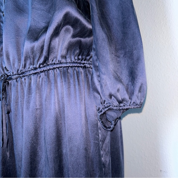 BCBG MaxAzria 100% Silk Navy Drop Waist Blue Midi Relaxed Fit Dress Small - Picture 10 of 13